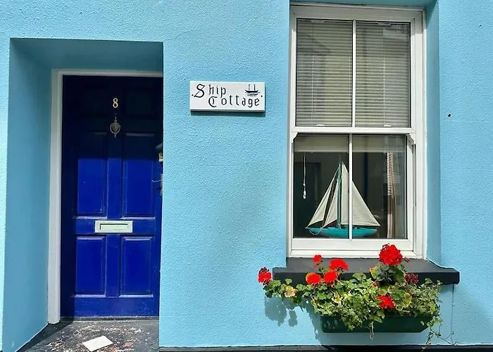Ship Cottage Tenby Beach 50M